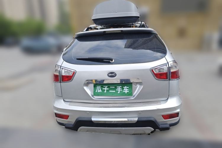 Used BYD S6 2012 2.0L Manual Luxury Version Rear
