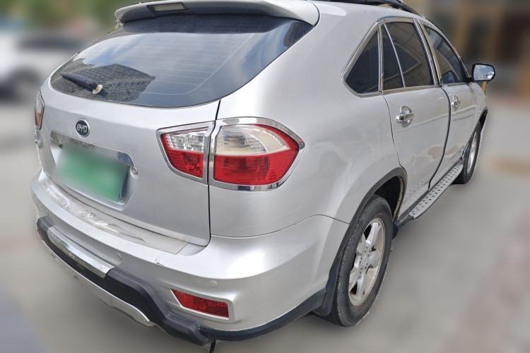 Used BYD S6 2012 2.0L Manual Luxury Version Rear Right 45 Deg