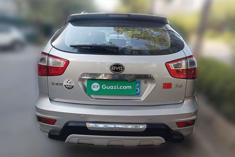 Used BYD S6 2012 2.4L Automatic Luxury Edition Rear