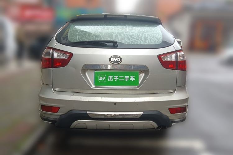 Used BYD S6 2012 2.0L Manual Luxury Version Rear