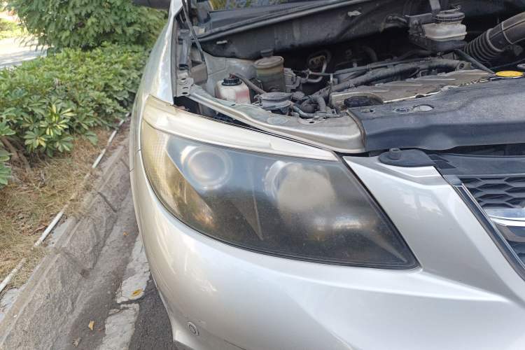 Used BYD S6 2012 2.4L Automatic Luxury Edition Right Front Headlight