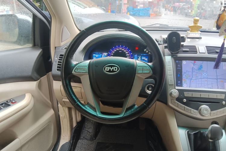 Used BYD S6 2012 2.0L Manual Luxury Version Steering Wheel