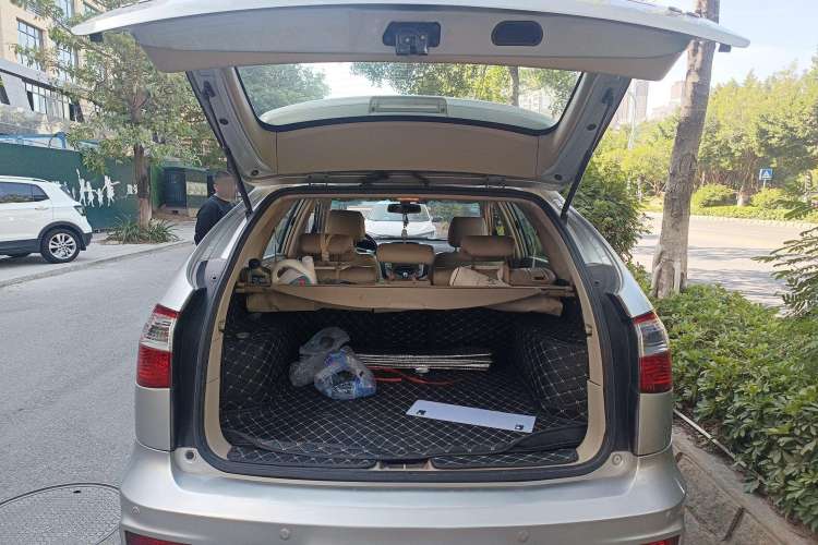Used BYD S6 2012 2.4L Automatic Luxury Edition Trunk