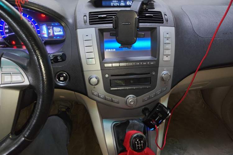 Used BYD S6 2012 2.0L Manual Luxury Version Audio And AC Panel