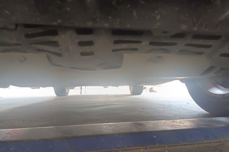 Used BYD S6 2012 2.0L Manual Luxury Version Chassis Front