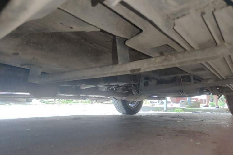 Used BYD S6 2012 2.4L Automatic Luxury Edition Chassis Front Left
