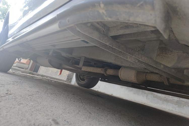 Used BYD S6 2012 2.4L Automatic Luxury Edition Chassis Front Right