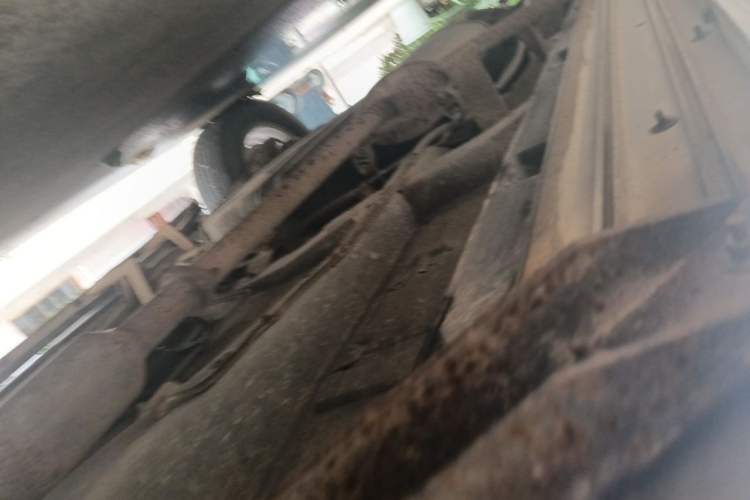 Used BYD S6 2012 2.0L Manual Luxury Version Chassis Front Right