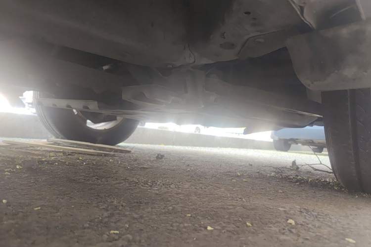 Used BYD S6 2012 2.0L Manual Luxury Version Chassis Front Right