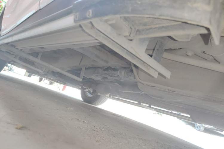 Used BYD S6 2012 2.4L Automatic Luxury Edition Chassis Rear Left