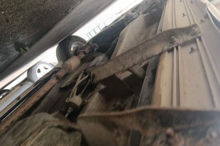 Used BYD S6 2012 2.0L Manual Luxury Version Chassis Rear Left