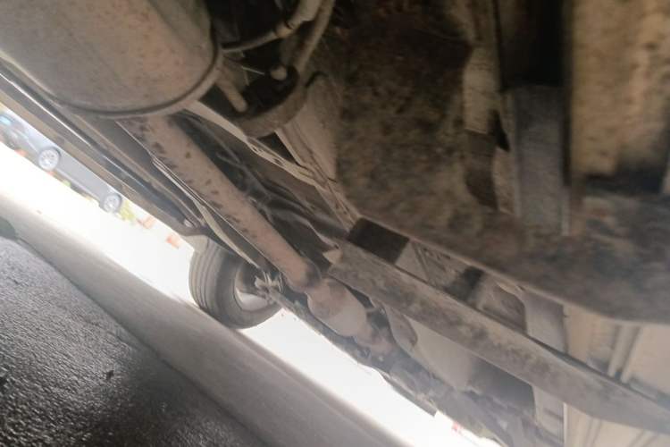 Used BYD S6 2012 2.0L Manual Luxury Version Chassis Rear Right