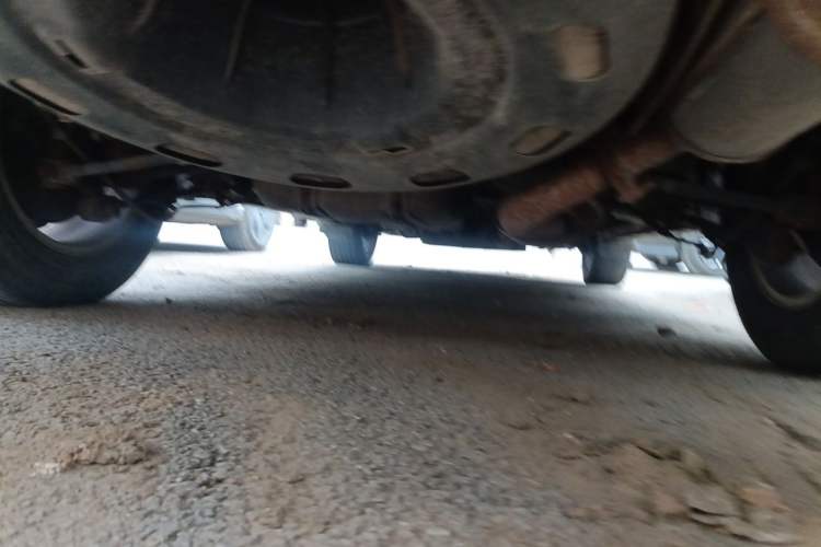 Used BYD S6 2012 2.0L Manual Luxury Version Chassis Rear