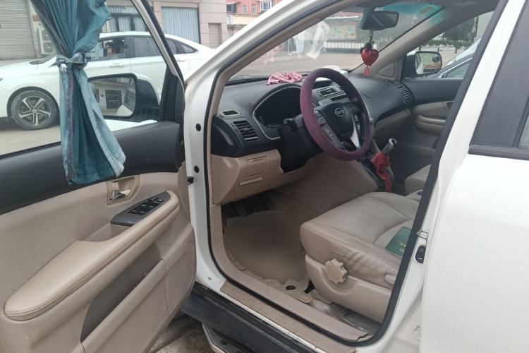 Used BYD S6 2012 2.0L Manual Luxury Version Driver Seat