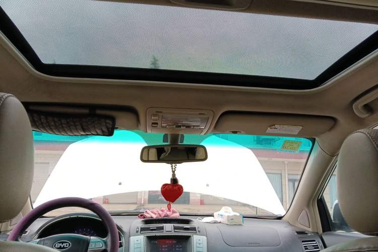 Used BYD S6 2012 2.0L Manual Luxury Version Headliner