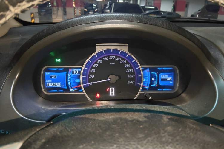 Used BYD S6 2012 2.0L Manual Luxury Version Instrument Cluster