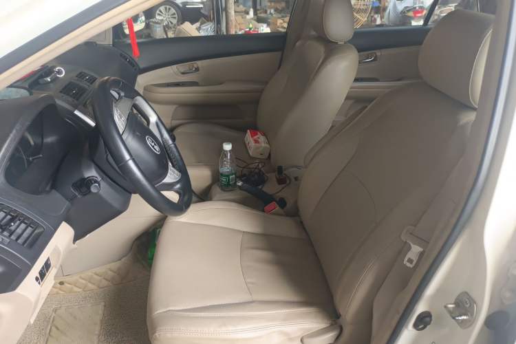 Used BYD S6 2012 2.0L Manual Luxury Version Left Front Seat