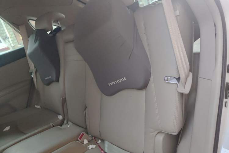 Used BYD S6 2012 2.4L Automatic Luxury Edition Left Rear Seat