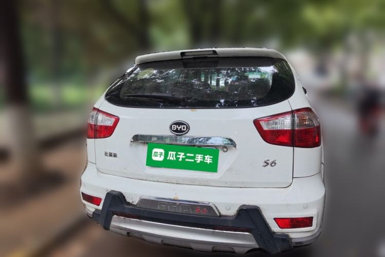Used BYD S6 2012 2.0L Manual Luxury Version Rear