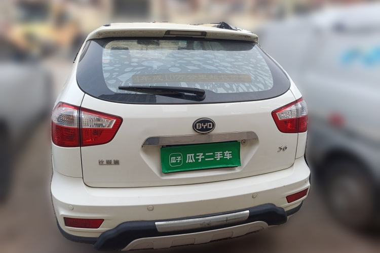 Used BYD S6 2012 2.0L Manual Luxury Version Rear