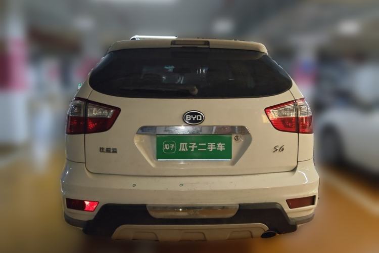 Used BYD S6 2012 2.0L Manual Luxury Version Rear