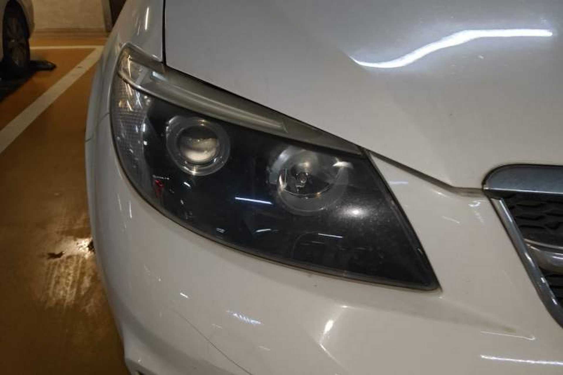 Used BYD S6 2012 2.0L Manual Luxury Version Right Front Headlight