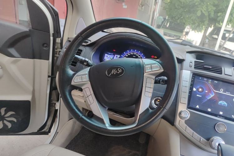 Used BYD S6 2012 2.4L Automatic Luxury Edition Steering Wheel