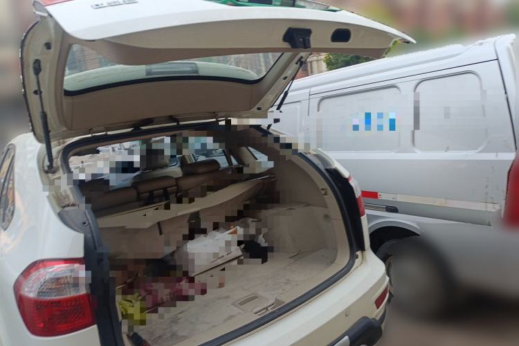 Used BYD S6 2012 2.0L Manual Luxury Version Trunk