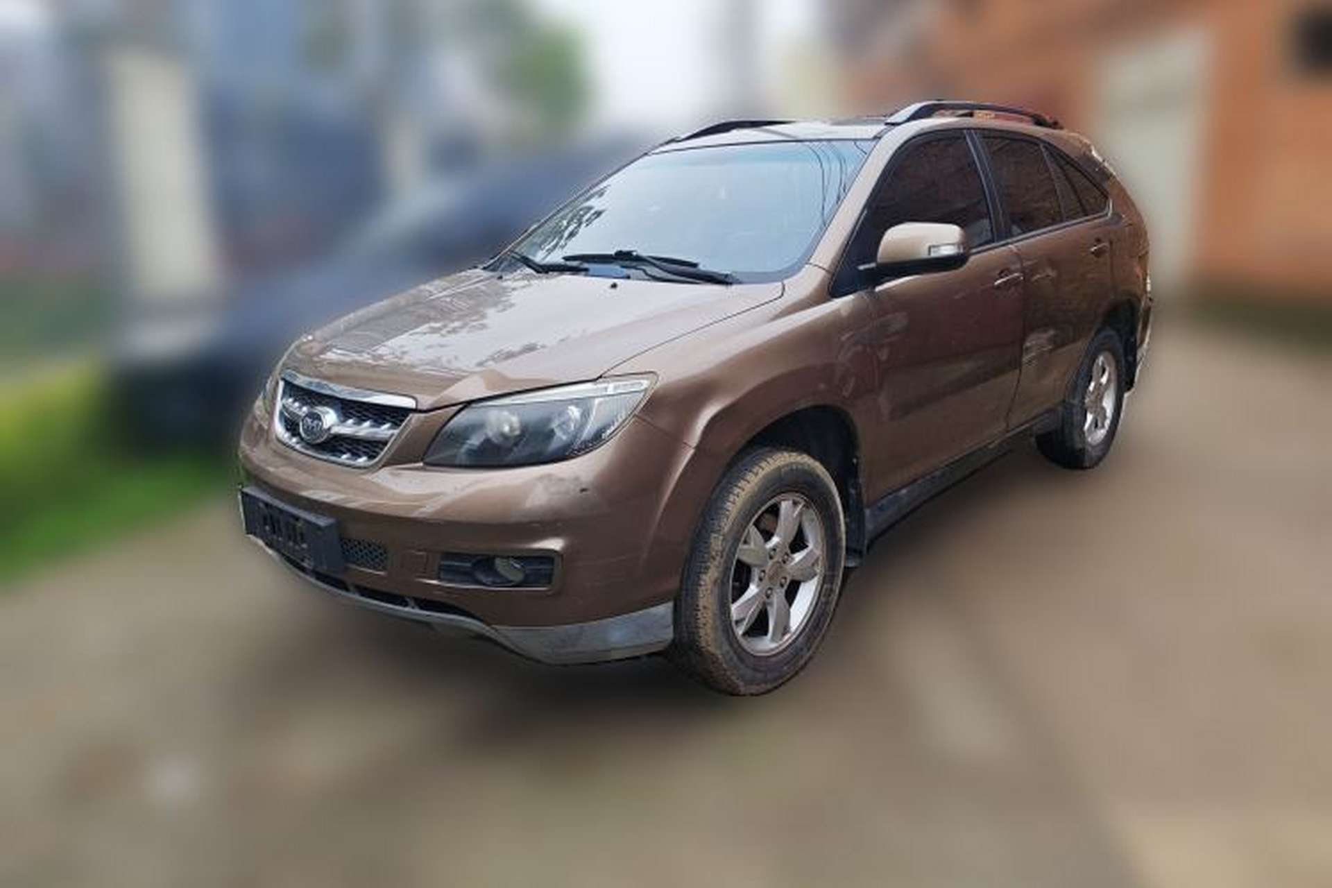 Used BYD S6 2012 2.0L Manual Luxury Version Front Left 45 Deg