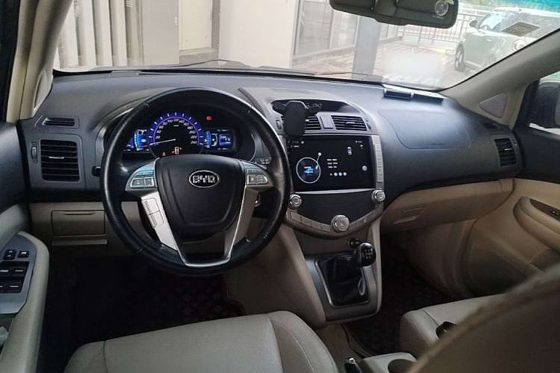Used BYD S6 2012 2.0L Manual Luxury Version Steering Wheel