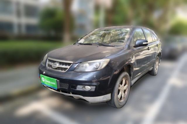 Used BYD S6 2013 Platinum Edition 2.0L Manual Luxury Model