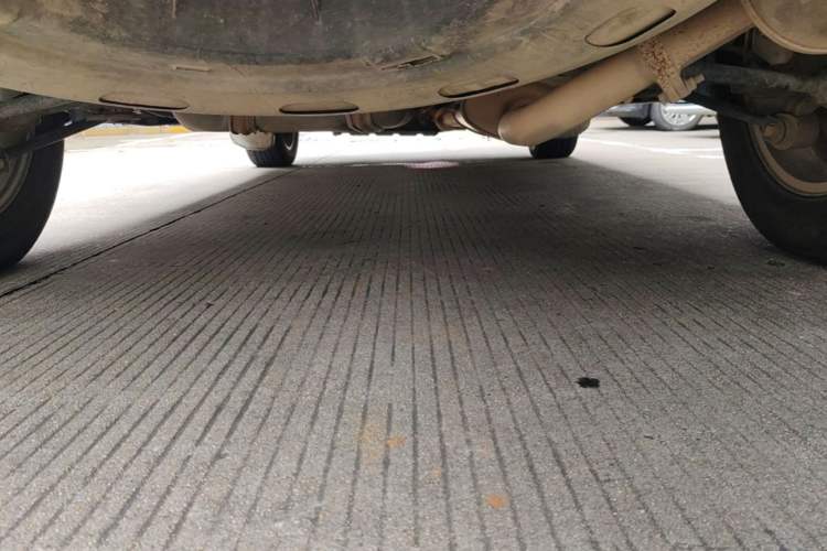 Used BYD S6 2013 Jingyue Edition 2.0L Manual Luxury Model 5 Seats Chassis Rear