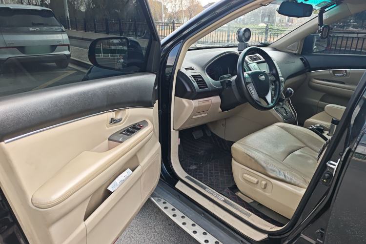 Used BYD S6 2013 Platinum Edition 2.4L Automatic Prestige Model Driver Seat