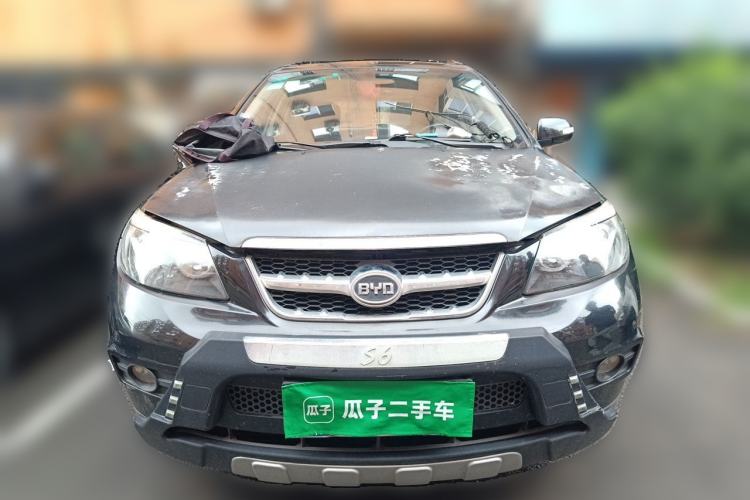 Used BYD S6 2013 Platinum Edition 2.4L Automatic Luxury Model Front
