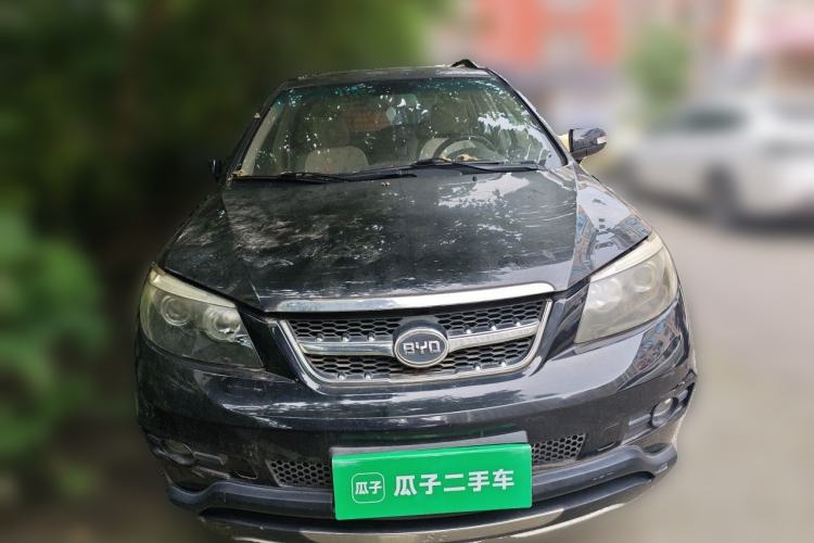 Used BYD S6 2013 Platinum Edition 2.4L Automatic Prestige Model Front
