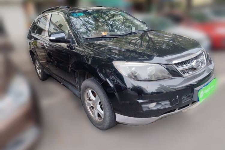 Used BYD S6 2013 Platinum Edition 2.0L Manual Luxury Model Front Right 45 Deg