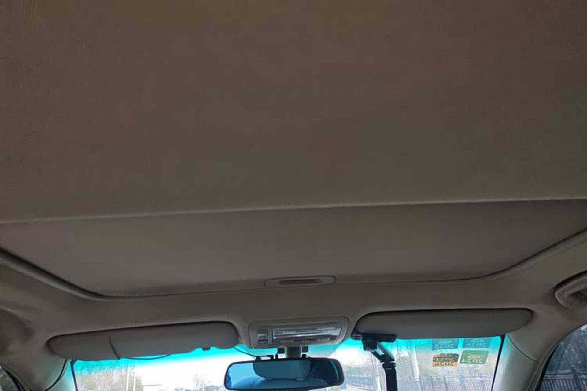 Used BYD S6 2013 Platinum Edition 2.4L Automatic Prestige Model Headliner