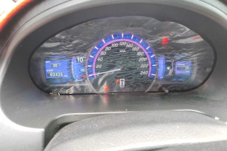 Used BYD S6 2013 Jingyue Edition 2.0L Manual Luxury Model 5 Seats Instrument Cluster