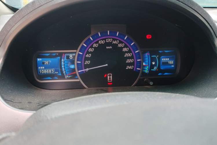 Used BYD S6 2013 Jingyue Edition 2.0L Manual Luxury Model 5 Seats Instrument Cluster