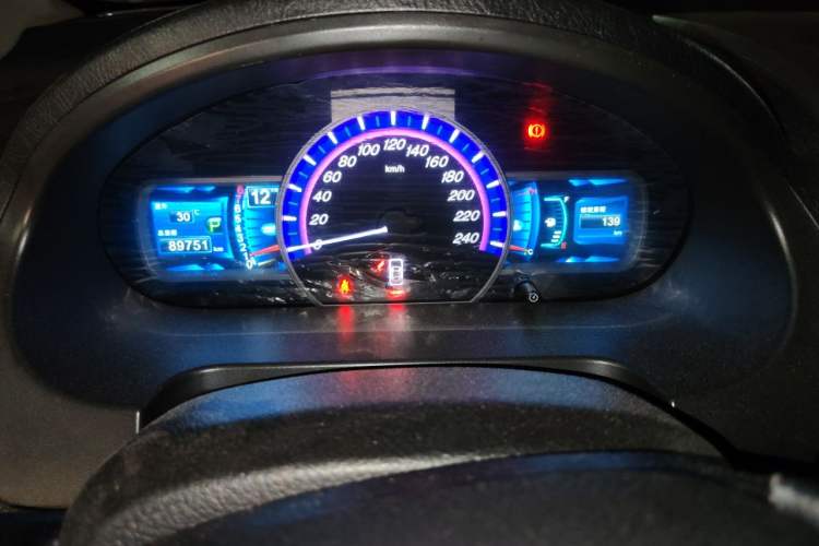 Used BYD S6 2013 Platinum Edition 2.4L Automatic Luxury Model Instrument Cluster