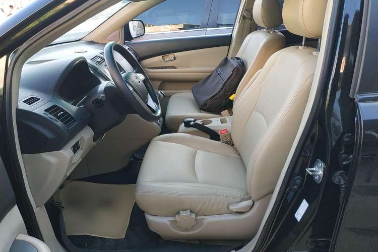 Used BYD S6 2013 Jingyue Edition 2.0L Manual Elite Model 5 Seats Left Front Seat