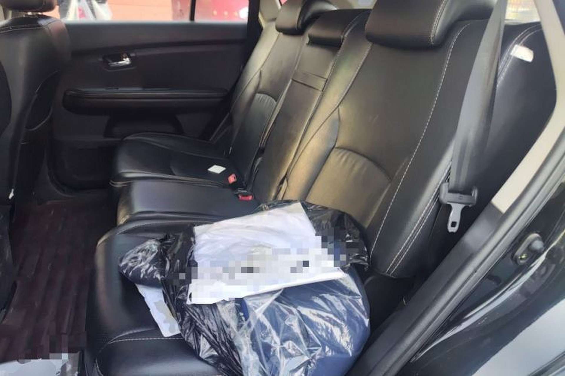 Used BYD S6 2013 Platinum Edition 2.0L Manual Luxury Model Left Rear Seat