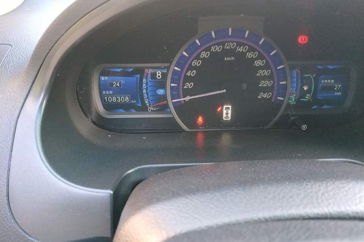 Used BYD S6 2013 Jingyue Edition 2.0L Manual Elite Model 5 Seats Odometer Close Up