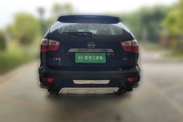 Used BYD S6 2013 Platinum Edition 2.0L Manual Elite Model Rear