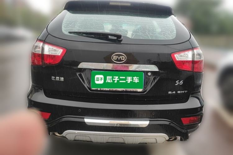 Used BYD S6 2013 Platinum Edition 2.4L Manual Luxury Model Rear