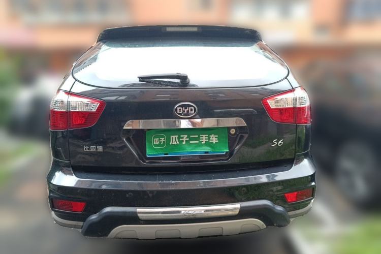 Used BYD S6 2013 Platinum Edition 2.4L Automatic Luxury Model Rear