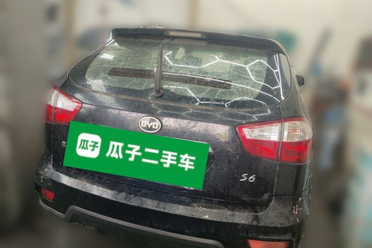 Used BYD S6 2013 Jingyue Edition 2.4L Automatic Elite Model 5 Seats Rear