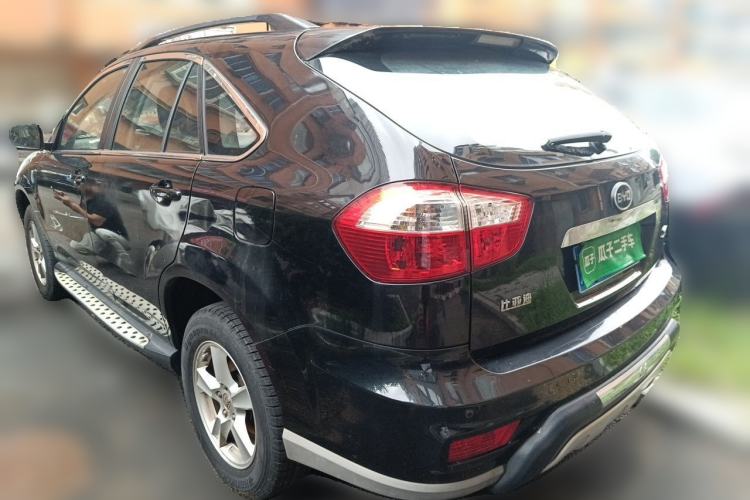 Used BYD S6 2013 Platinum Edition 2.4L Automatic Luxury Model Rear Left 45 Deg