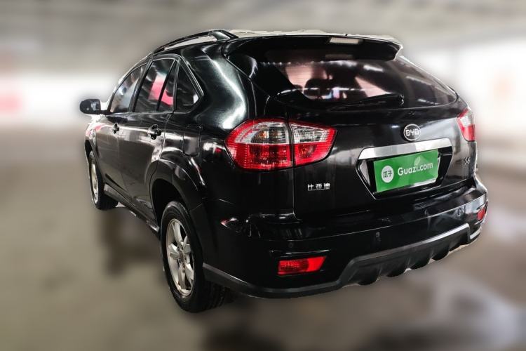 Used BYD S6 2013 Platinum Edition 2.4L Automatic Luxury Model Rear Left 45 Deg