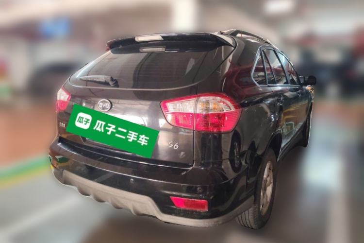 Used BYD S6 2013 Platinum Edition 2.4L Automatic Luxury Model Rear Right 45 Deg